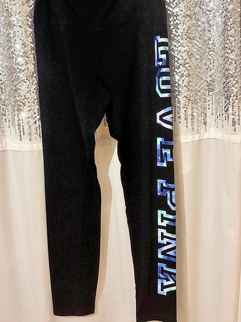 PINK Victoria's Secret Black High-Waist Yoga Joggers - Excellent Condition